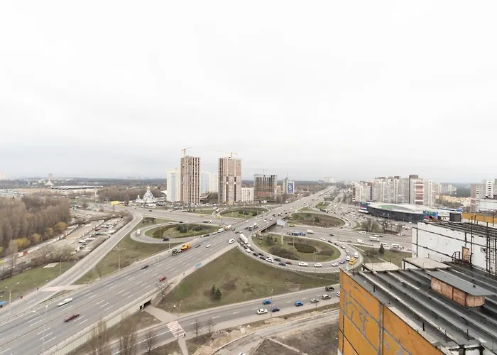 Красивая 1 Комнатная Квартира С Балконом На Теремках 252