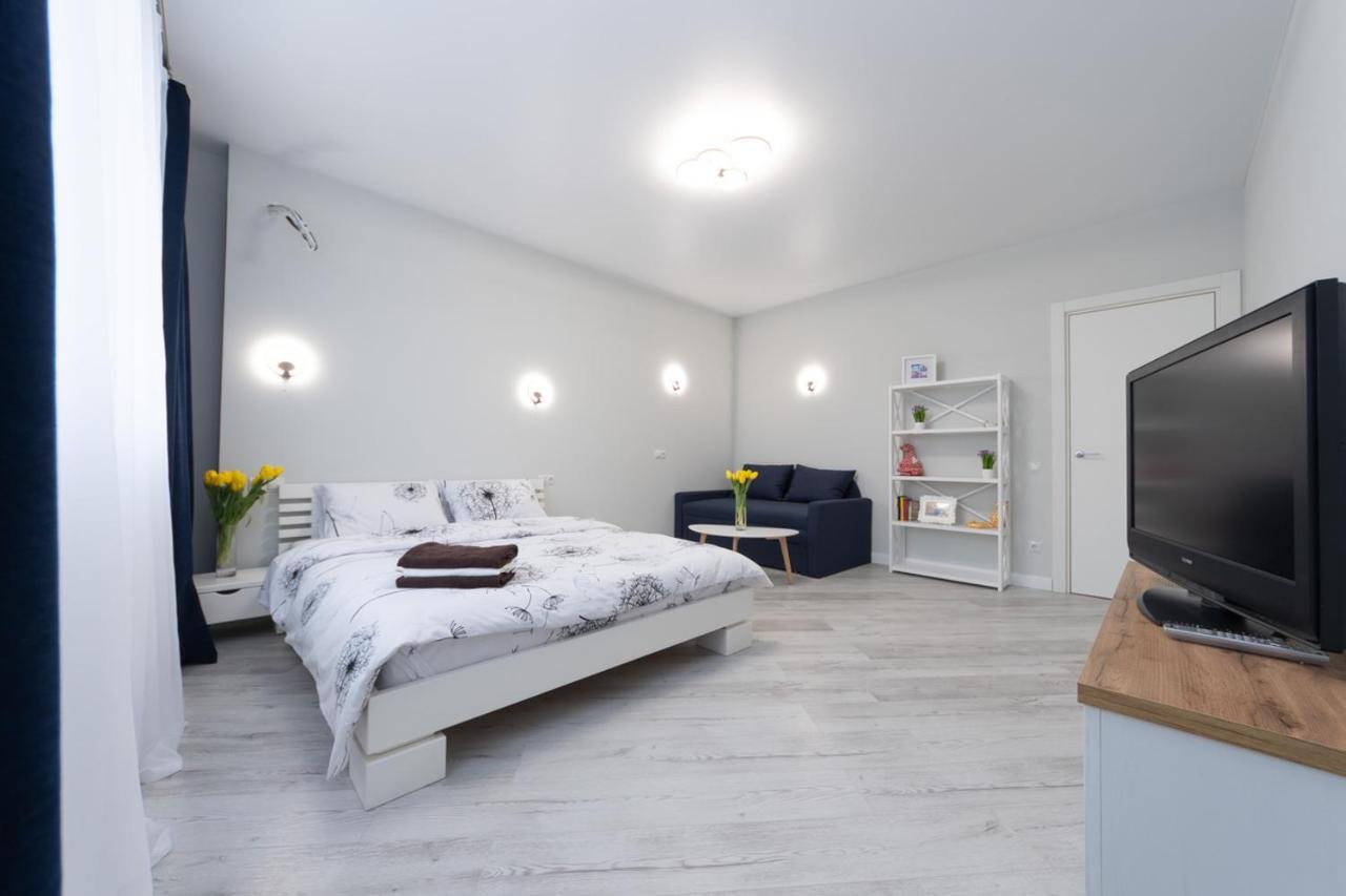 Apartment красивая 1 комнатная с балконом на теремках 252 *
